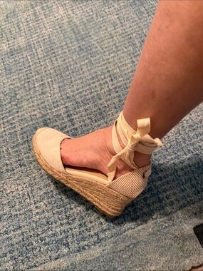 Ankle-Tie Espadrille Wedge in Cream